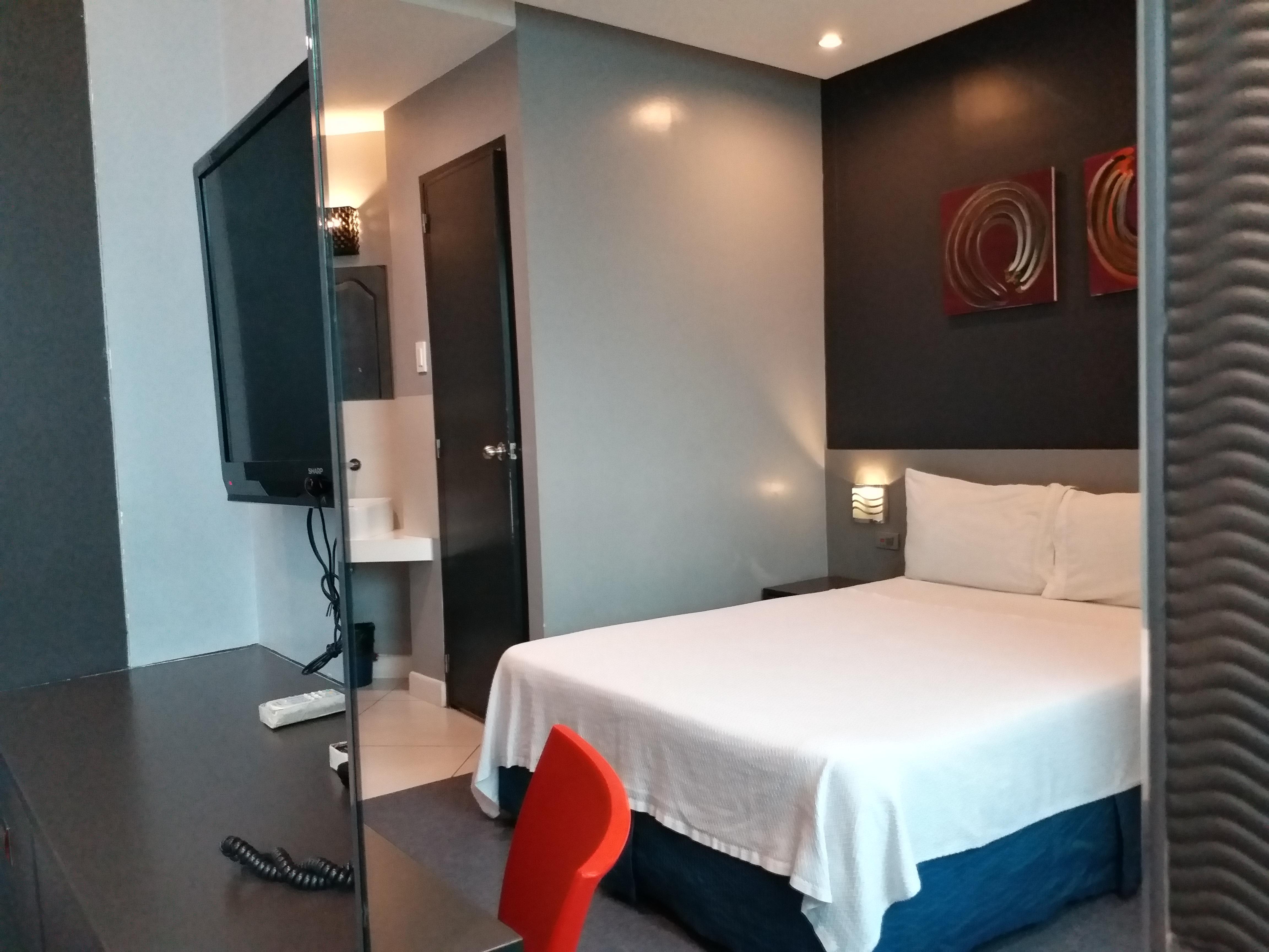 Leez Inn Manilla Buitenkant foto