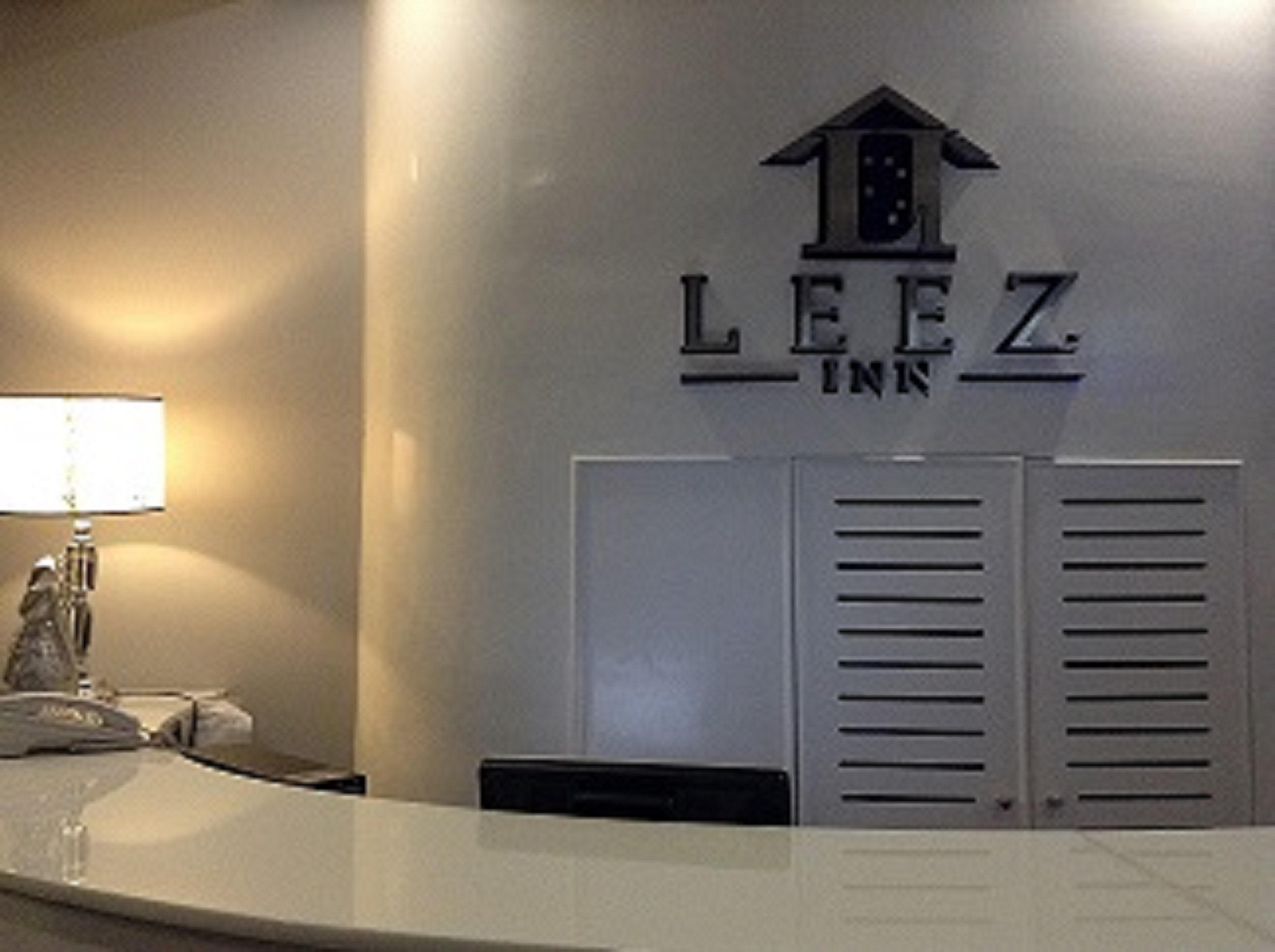 Leez Inn Manilla Buitenkant foto