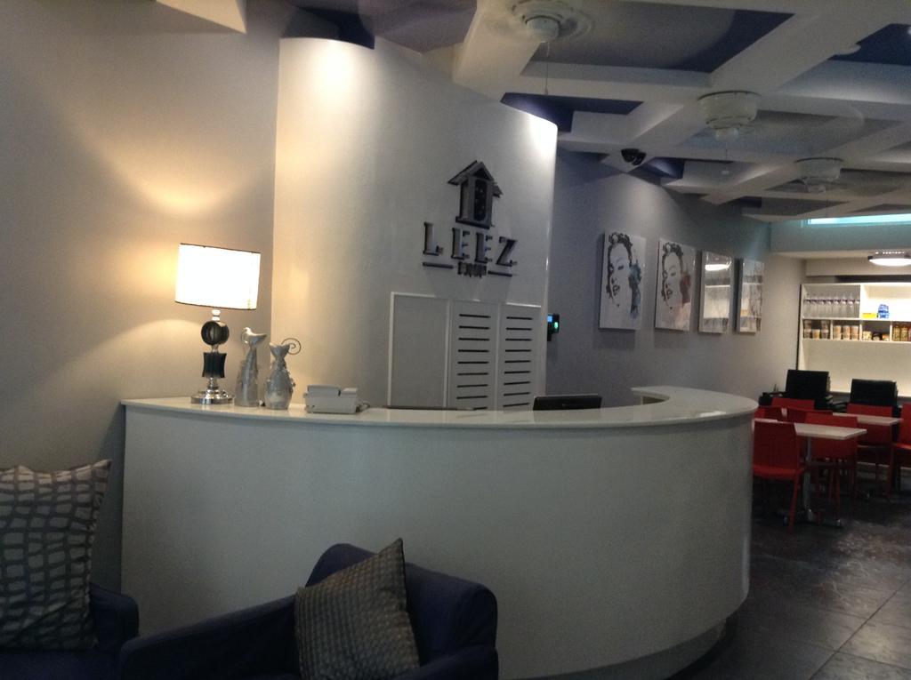 Leez Inn Manilla Buitenkant foto