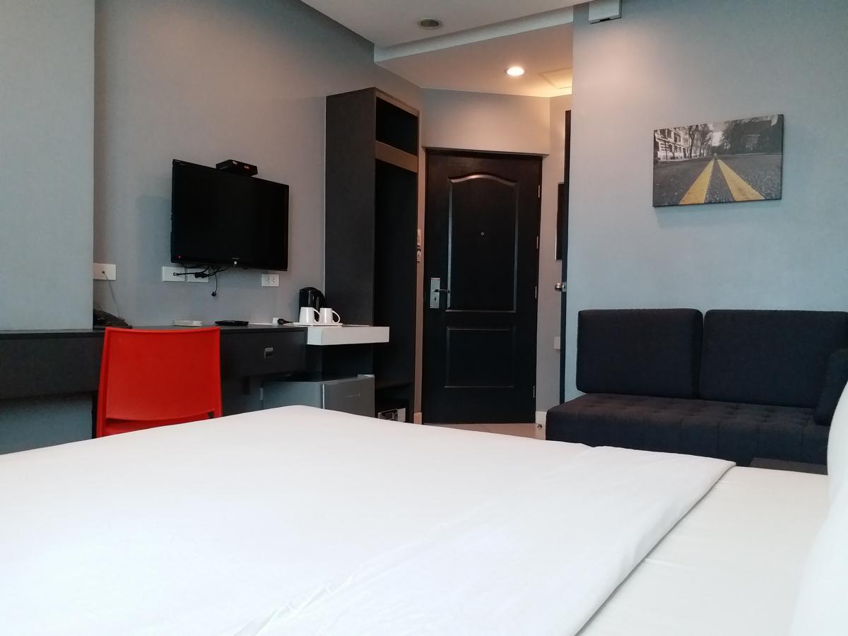 Leez Inn Manilla Buitenkant foto